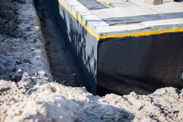 Professional Crawl Space Encapsulation technician working in Southampton, PA